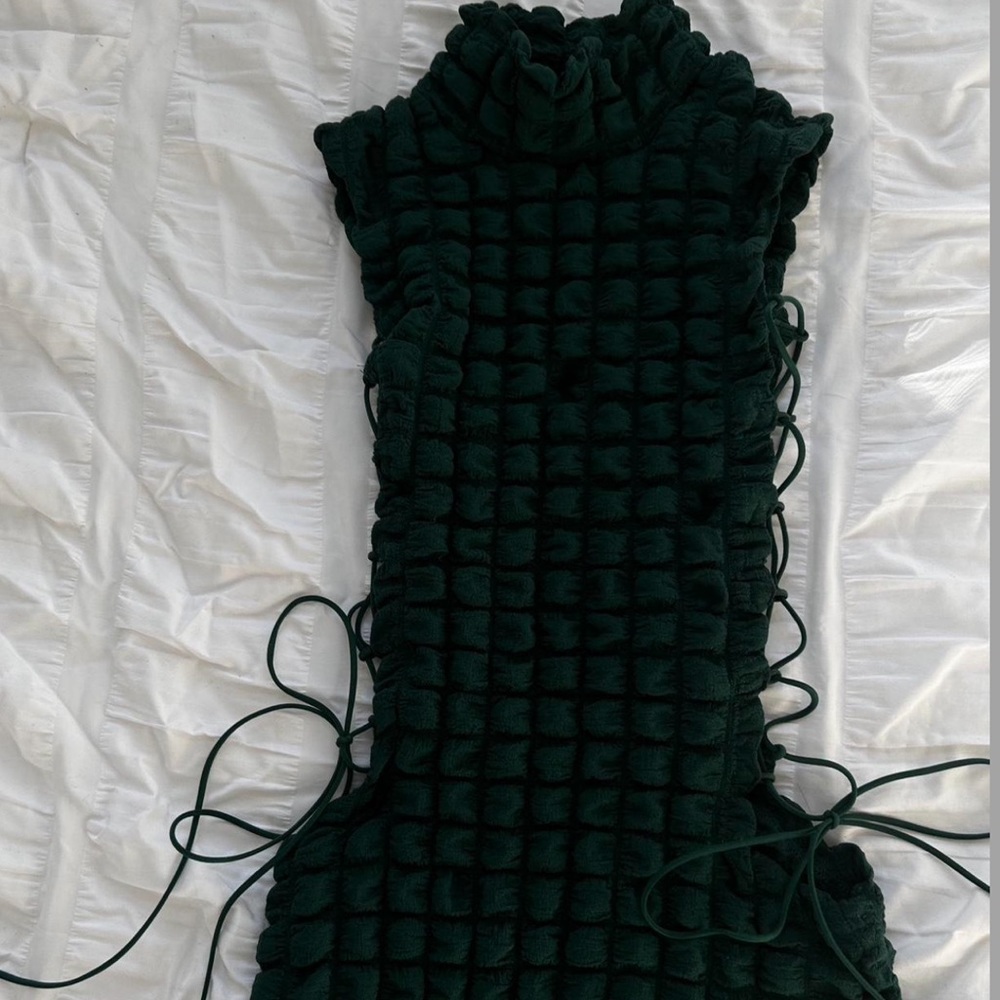 Bubble mini tie dress